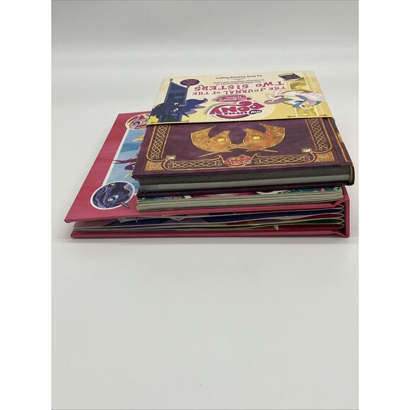 My Little Pony Books Lot Of 4 HCs & Paperbacks Pop Up and Comics Friendship - Picture 10 of 11
